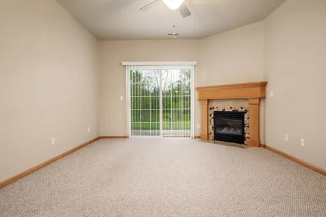 607 Queens Court Rockton IL 61072