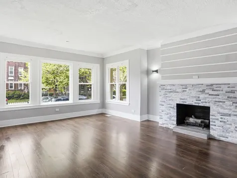7815 South Emerald Avenue Chicago IL 60620