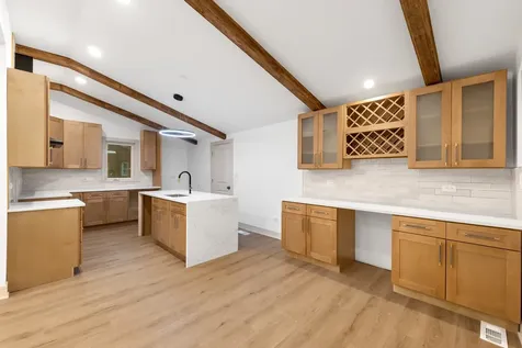 2927 North Rockwell Street Chicago IL 60618