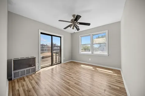 10441 South Avenue H Avenue Chicago IL 60617