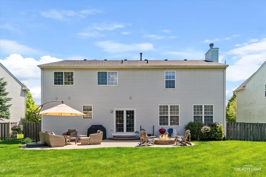 2579 Rourke Drive Aurora IL 60503