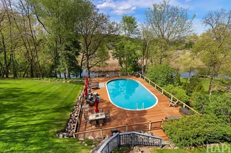 7207 Viscaya Drive Spring Grove IL 60081