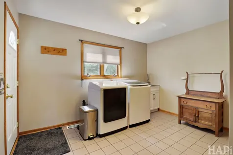 7207 Viscaya Drive Spring Grove IL 60081