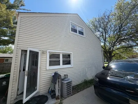 27W088 Evelyn Avenue Winfield IL 60190