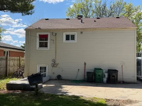 27W088 Evelyn Avenue Winfield IL 60190