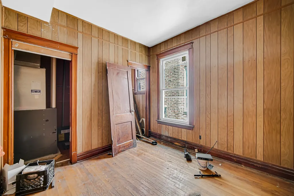 11317 South Indiana Avenue Chicago IL 60628