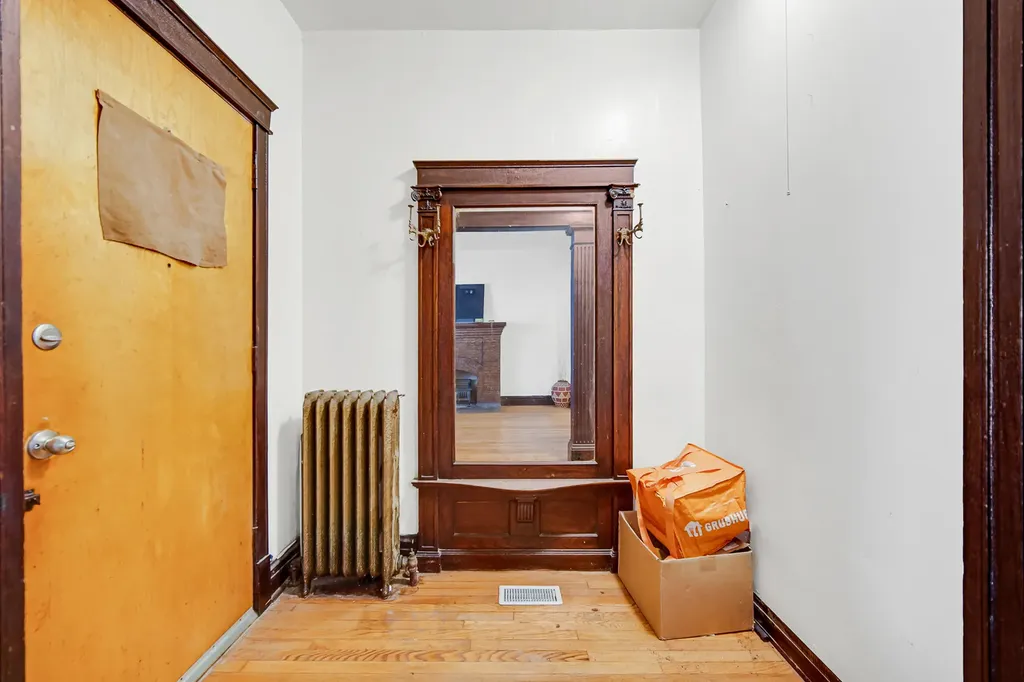 11317 South Indiana Avenue Chicago IL 60628