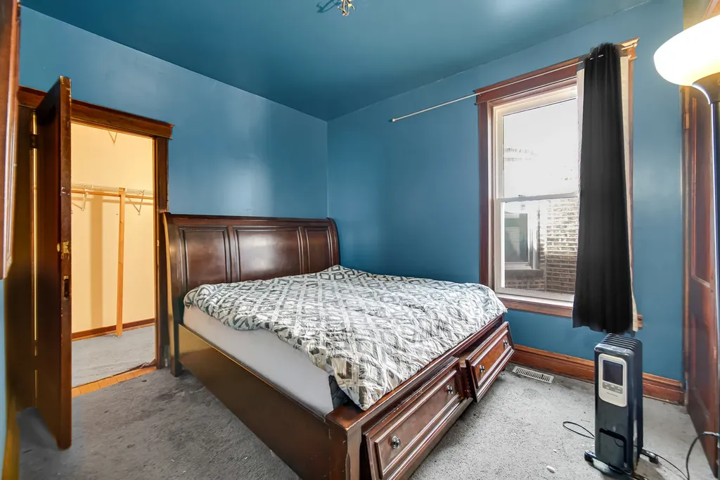 11317 South Indiana Avenue Chicago IL 60628