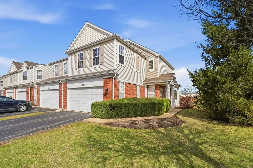 1008 Heron Circle Joliet IL 60431