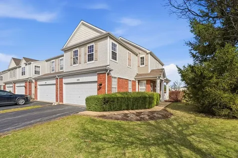 1008 Heron Circle Joliet IL 60431