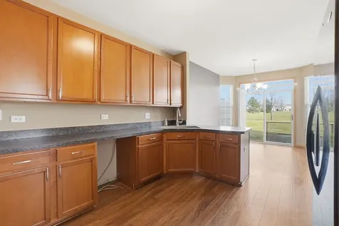 1008 Heron Circle Joliet IL 60431
