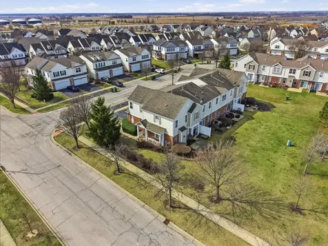 1008 Heron Circle Joliet IL 60431