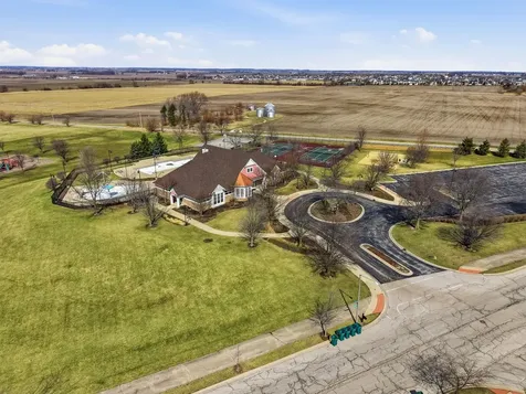 1008 Heron Circle Joliet IL 60431