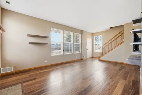 1008 Heron Circle Joliet IL 60431