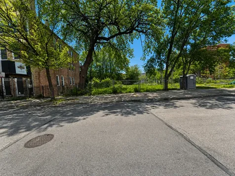 929 West Cullerton Street Chicago IL 60608