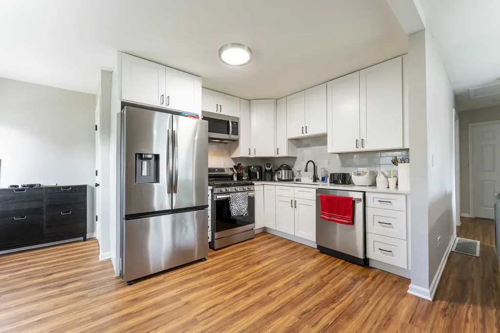404 East Lincoln Avenue Glendale Heights IL 60139