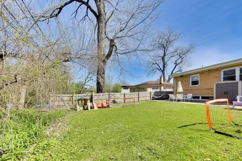 4050 Church Street Skokie IL 60076