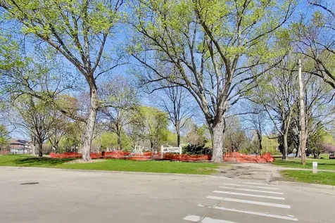 4050 Church Street Skokie IL 60076
