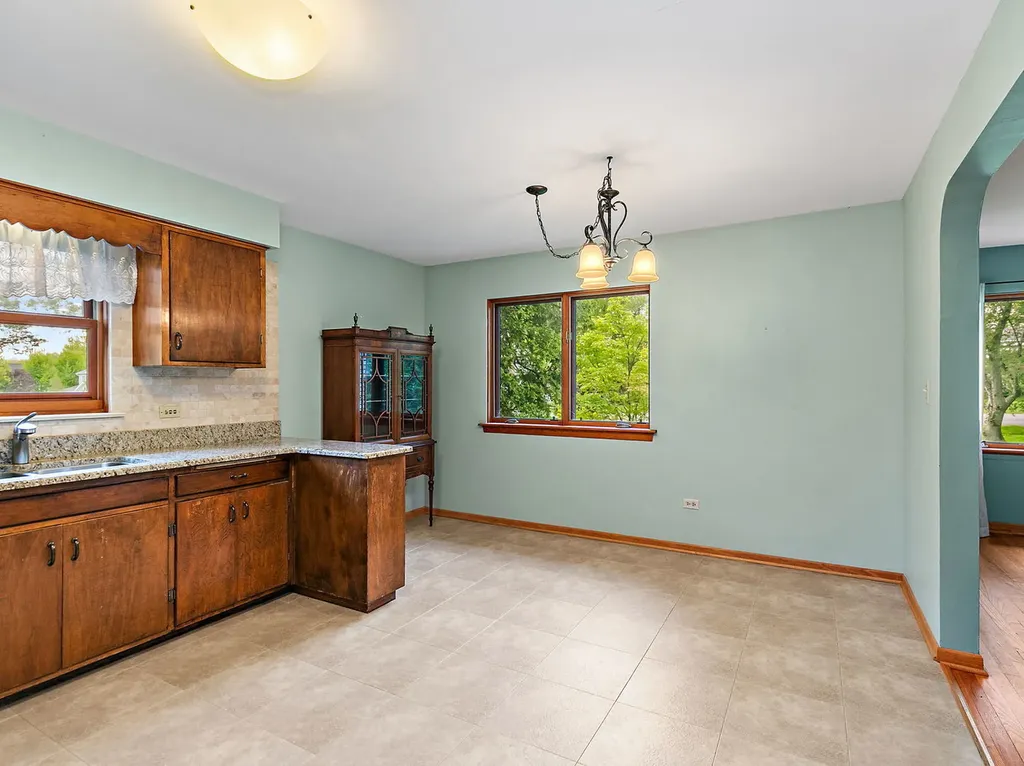 23509 North Garden Lane Lake Zurich IL 60047
