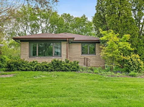 23509 North Garden Lane Lake Zurich IL 60047