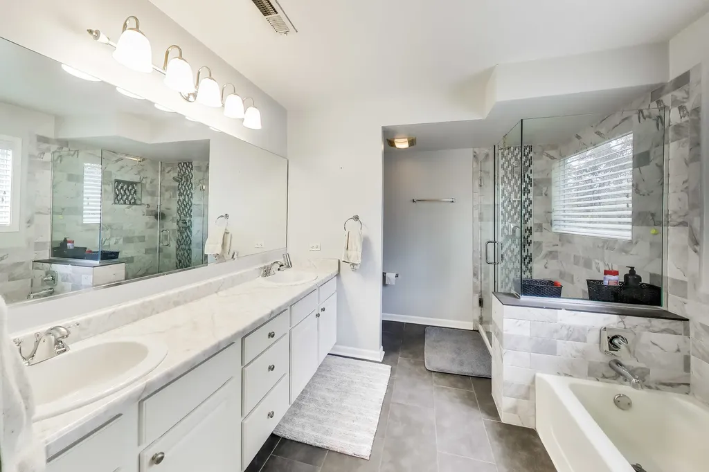 903 Sheridan Circle Naperville IL 60563