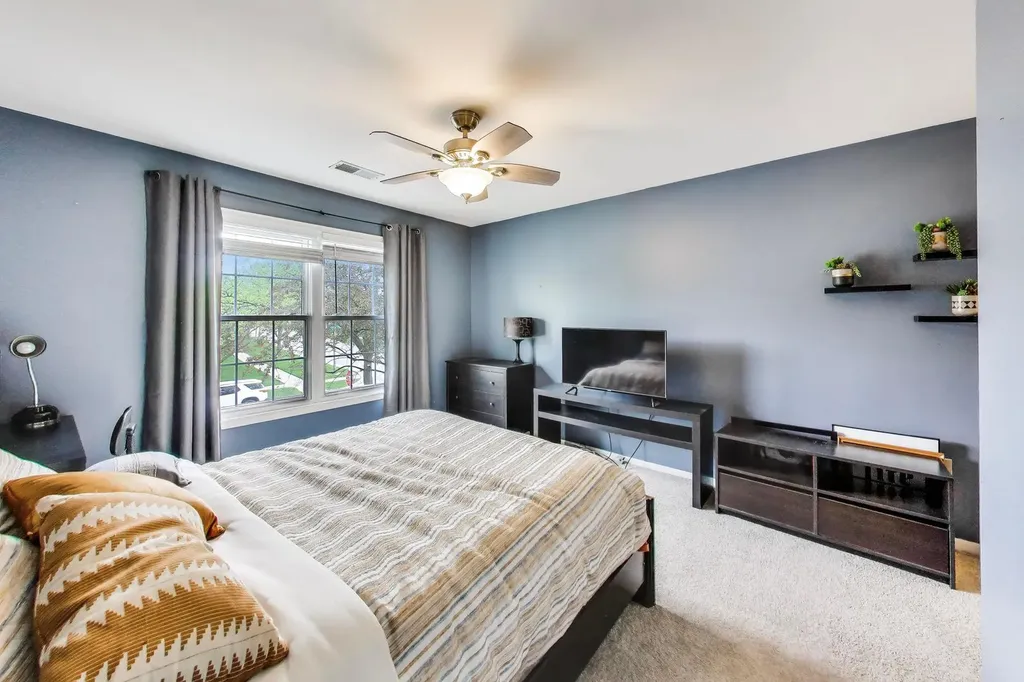 903 Sheridan Circle Naperville IL 60563
