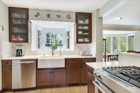 227 Miraflores Avenue Waukegan IL 60087