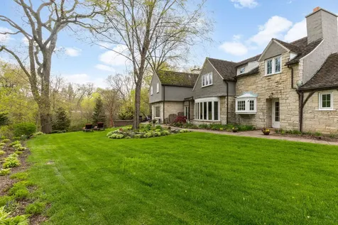 227 Miraflores Avenue Waukegan IL 60087