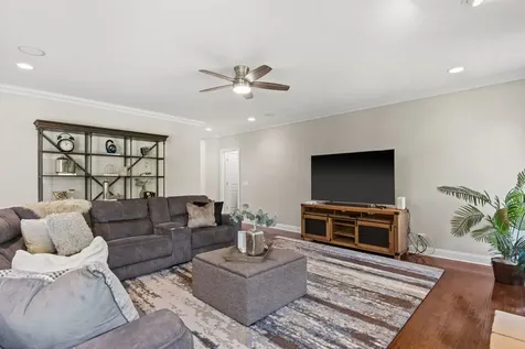 3686 Bellamere Lane Elgin IL 60124