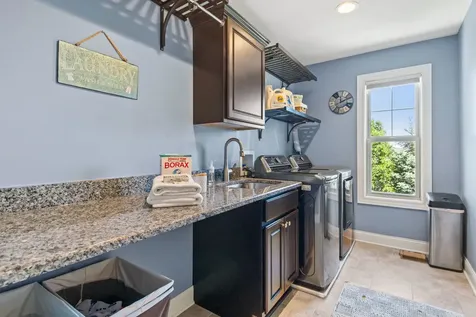 3686 Bellamere Lane Elgin IL 60124