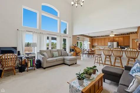 1017 Wheatland Drive Crystal Lake IL 60014