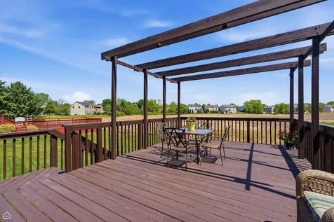 1017 Wheatland Drive Crystal Lake IL 60014