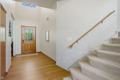 1017 Wheatland Drive Crystal Lake IL 60014