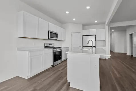 290 Snowdrop Lane Elgin IL 60124