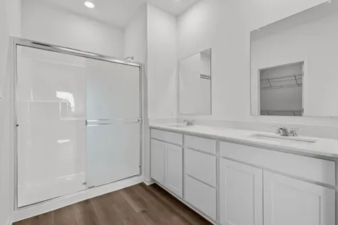 290 Snowdrop Lane Elgin IL 60124