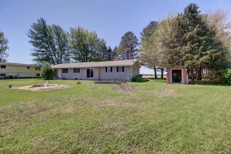 6740 Albany Road Erie IL 61250