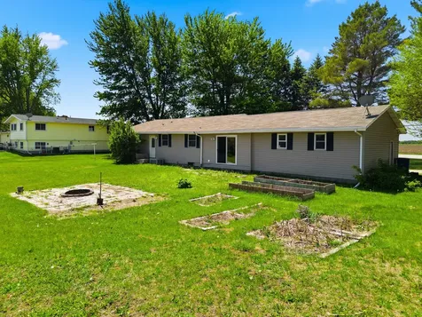 6740 Albany Road Erie IL 61250