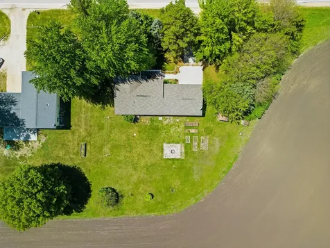6740 Albany Road Erie IL 61250