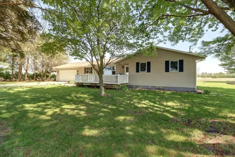 6740 Albany Road Erie IL 61250