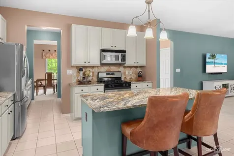 0N408 Eldon Drive N Geneva IL 60134
