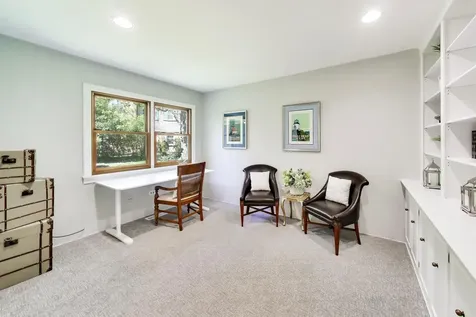858 Woodbine Lane Northbrook IL 60062