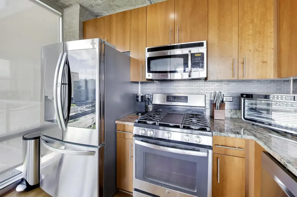 611 South Wells Street Chicago IL 60607