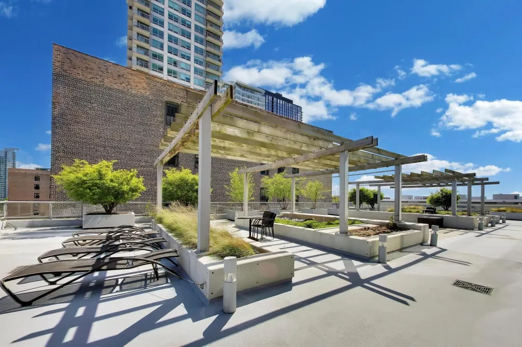 611 South Wells Street Chicago IL 60607