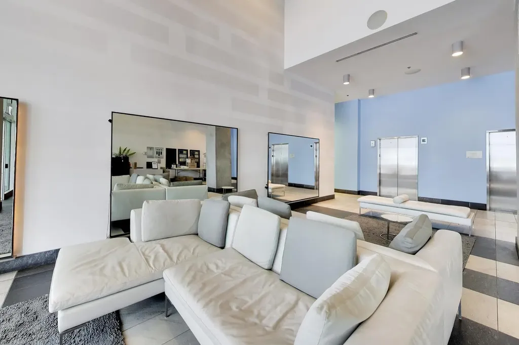 611 South Wells Street Chicago IL 60607