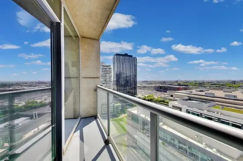 611 South Wells Street Chicago IL 60607