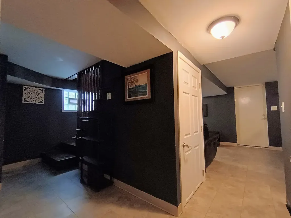 3905 North Odell Avenue Chicago IL 60634