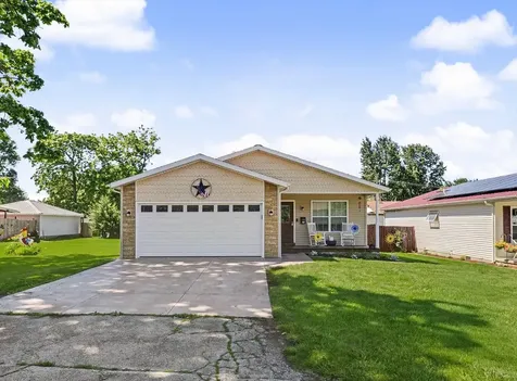 320 East Bogardus Street Paxton IL 60957