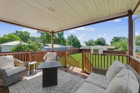 320 East Bogardus Street Paxton IL 60957