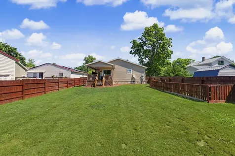 320 East Bogardus Street Paxton IL 60957