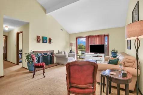 2108 Sunview Drive Champaign IL 61821